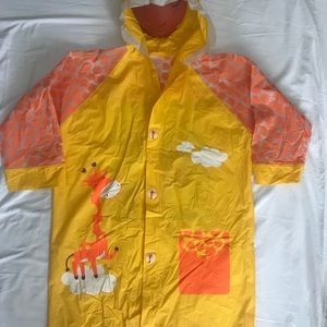 Kids character raincoat with snapped buttons